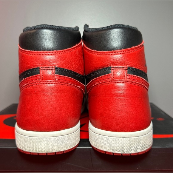 Size 11 - Jordan 1 Retro OG High Banned Bred - Picture 3 of 8